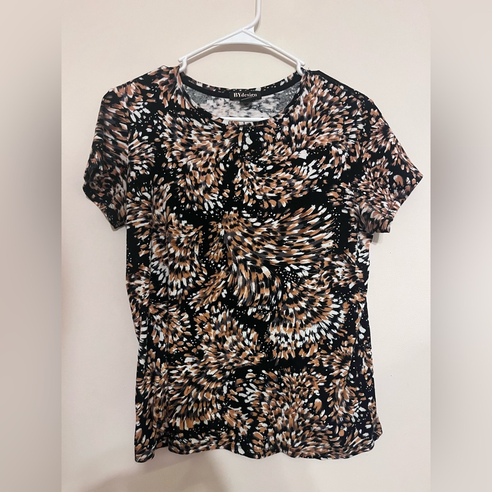 Fitted Blouse with Short Sleeves